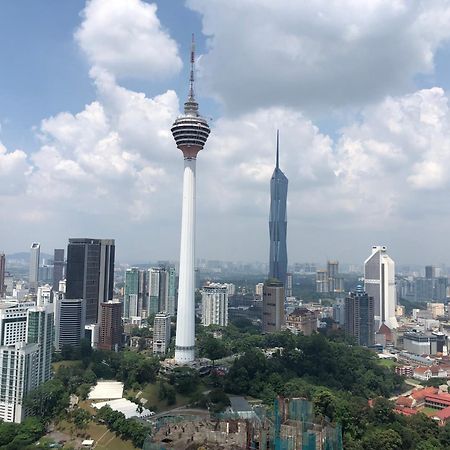 クアラルンプールPlatinum Klcc Pool Viewアパートメント エクステリア 写真