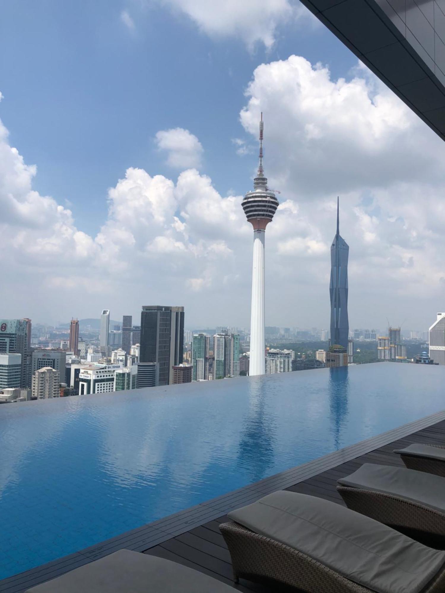クアラルンプールPlatinum Klcc Pool Viewアパートメント エクステリア 写真