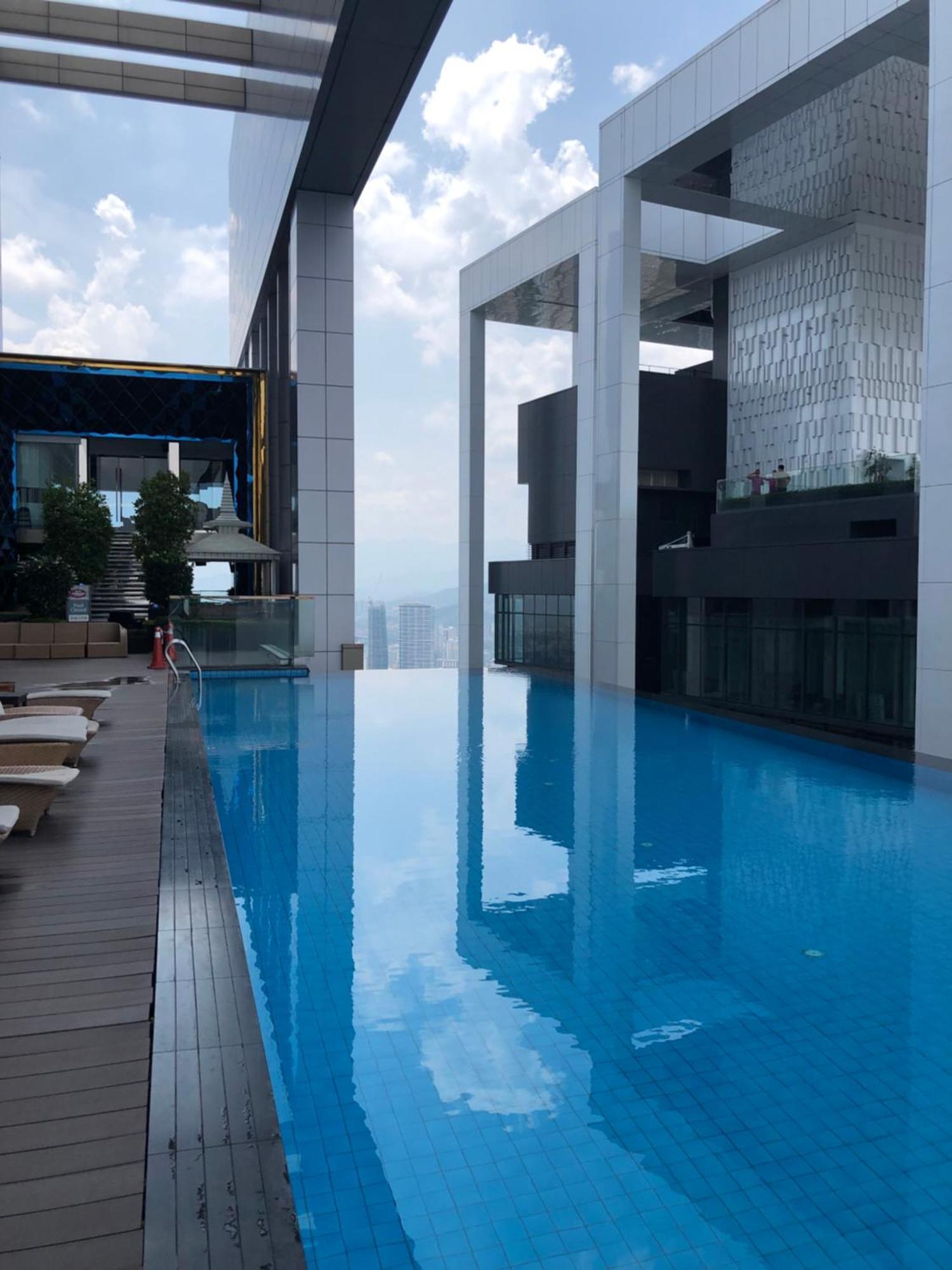 クアラルンプールPlatinum Klcc Pool Viewアパートメント エクステリア 写真